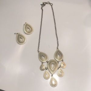 Earrings and necklace set